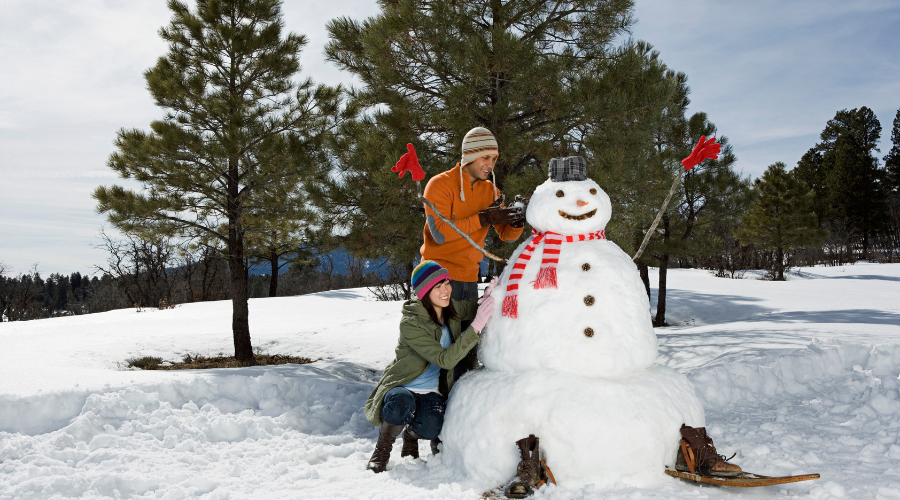 Winter activities - snowman winter activities 18 Fun Winter Activities That Can Keep You Warm B22045 18 Fun Winter Activities That Can Keep You Warm 6